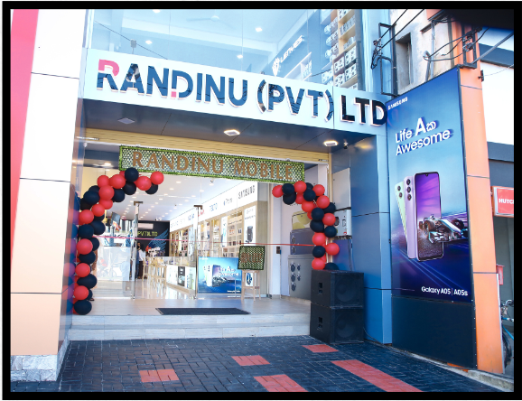 Randinu Flagship Showroom Matara